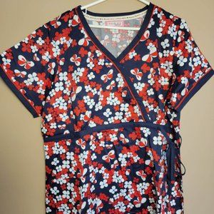 Koi scrub top 2X NWOT Style 115PR nursing Flowers Butterflies